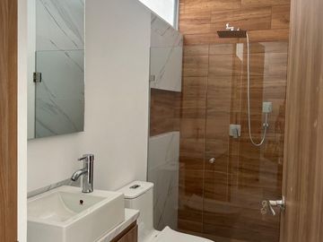 Casa en Venta en St. Charbel Aguascalientes (MAGGIE)