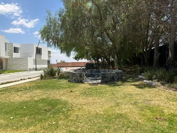 Casa en Venta en St. Charbel Aguascalientes (MAGGIE)