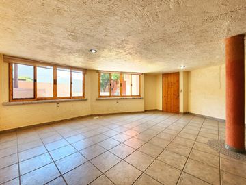 Casa en Venta en Jardines de Virginia