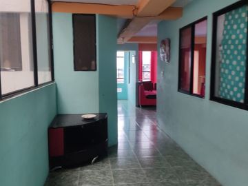 EDIFICIO COMERCIAL - LAGO AGRIO