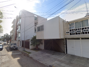 EXCELENTE CASA EN PRADOS AGUA AZUL PUEBLA EN REMATE