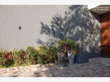 Casa en venta en La Campiña del Bosque, León, Guanajuato