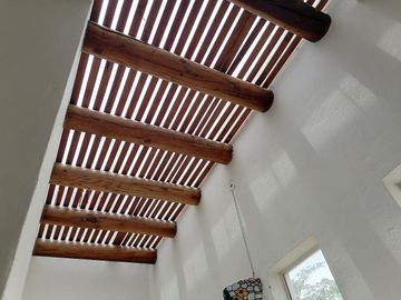 CASA EN VENTA FRACCIONAMIENTO BRISAS DE CUERNAVACA CON ALBERCA Y JARDIN