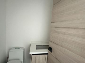 DEPARTAMENTO EN VENTA ZONA EL NACIONAL CUMBAYA-TUMBACO