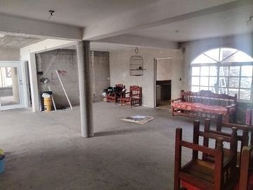Casa Residencial con gran terreno en Cerro Colorado, Hidalgo