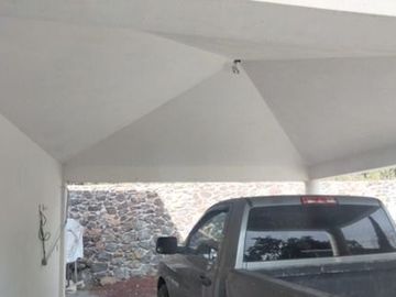 Casa Residencial con gran terreno en Cerro Colorado, Hidalgo