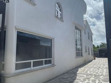 Casa Residencial con gran terreno en Cerro Colorado, Hidalgo