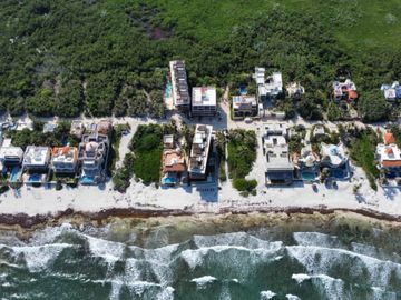 Condominio con alberca privada, club de playa, acceso al mar, en venta, Tankah, Tulum.
