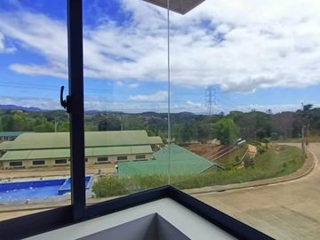 MODERN HOUSE AND LOT FOR SALE