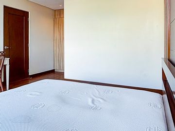 FOR SALE: Major Dizon Street, Industrial Valley, Marikina - 4-Bedroom Townhouse