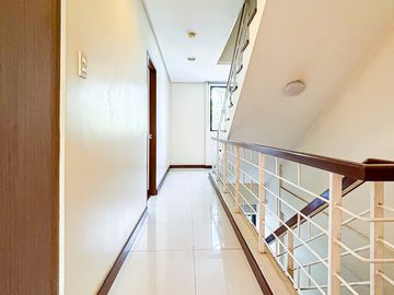 FOR SALE: Major Dizon Street, Industrial Valley, Marikina - 4-Bedroom Townhouse