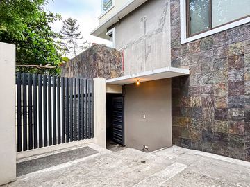 FOR SALE: Major Dizon Street, Industrial Valley, Marikina - 4-Bedroom Townhouse