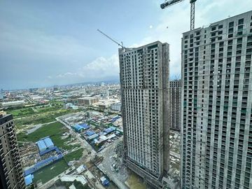 For Sale Studio Unit in Mandani Bay Suites Tower2, Mandaue City