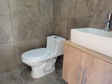 VENTA DE CASAS VIP EN CUENCA
