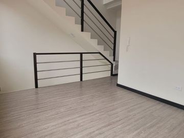 VENTA DE CASA VIP EN CUENCA