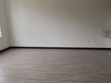 VENTA DE CASA VIP EN CUENCA