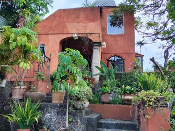 Venta de hermosa casa en el Barrio de San Miguel; Tepoztlán, Morelos.