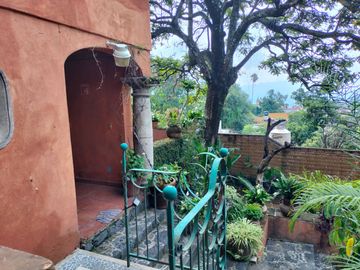 Venta de hermosa casa en el Barrio de San Miguel; Tepoztlán, Morelos.