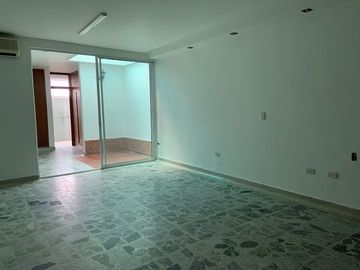 CASA EN CAOBOS