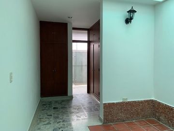 CASA EN CAOBOS