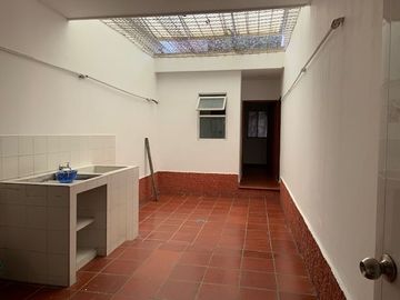CASA EN CAOBOS