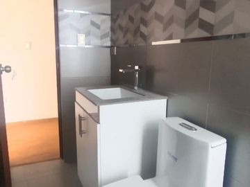 ¡¡¡VENDO HERMOSO Y CÁLIDO DEPARTAMENTO EN URBANIZACIÓN FRANK W. MICHELL EN CERRO COLORADO!!!
