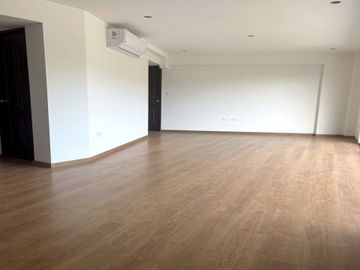 VENTA_DE_DEPARTAMENTOS_DE_ESTRENO_CASUARINAS_SURCO