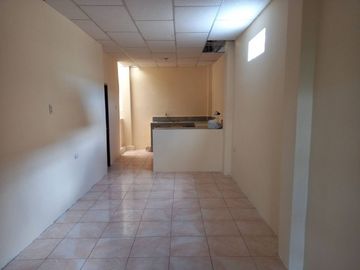 VENDO CASA RENTERA EN AVENIDA PRINCIPAL SAUCES 6 (ROBERT)