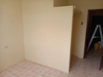 VENDO CASA RENTERA EN AVENIDA PRINCIPAL SAUCES 6 (ROBERT)