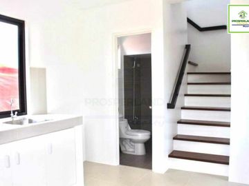 SINGLE ATTACH HOUSE AND LOT FOR SALE IN IMUS CAVITE