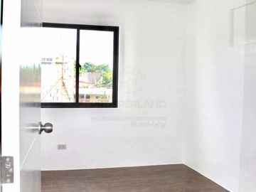 SINGLE ATTACH HOUSE AND LOT FOR SALE IN IMUS CAVITE