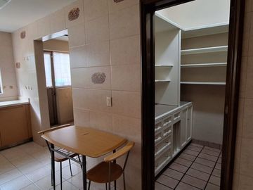 CASA EN VENTA TOLUCA COLONIA CIPRÉS CON ENORME JARDÍN (CE)