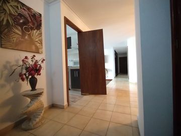 Apartamento en venta en Villa Country.