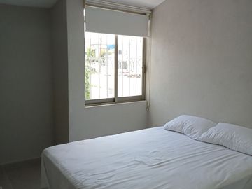CASA EN VENTA REMODELADA EN PRIVADO FRACC DIEGO RIVERA - CERCA TEC MORELIA