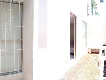 CASA EN VENTA REMODELADA EN PRIVADO FRACC DIEGO RIVERA - CERCA TEC MORELIA