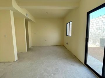 SEGUNDA SECCION CASA EN VENTA TOTALMENTE NUEVA