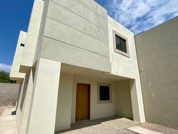 SEGUNDA SECCION CASA EN VENTA TOTALMENTE NUEVA