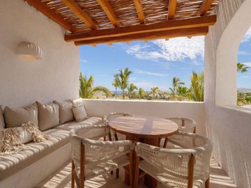 Departamento con alberca común, pre-contrucción, Fonatur Golf, San Jose del Cabo