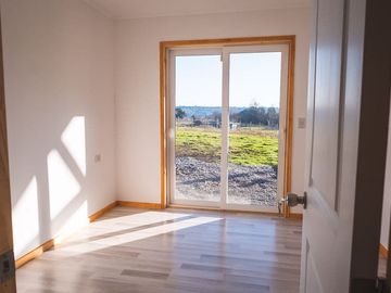 En Condominio se vende excelente casa nueva de 140m2 en Parcela de 5000m2, Panguipulli