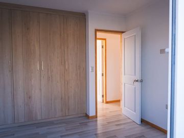En Condominio se vende excelente casa nueva de 140m2 en Parcela de 5000m2, Panguipulli