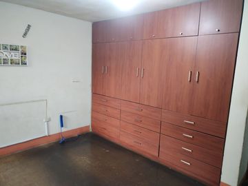 OPORTUNIDAD UNICA: SE VENDE SEGUNDO PISO CON AIRES (TERRAZA)