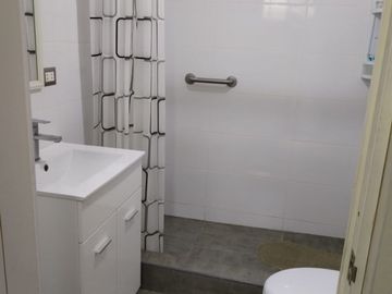 OPORTUNIDAD UNICA: SE VENDE SEGUNDO PISO CON AIRES (TERRAZA)