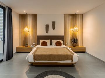 4 Bedrooms Luxury Villa Yearly Rental – Berawa