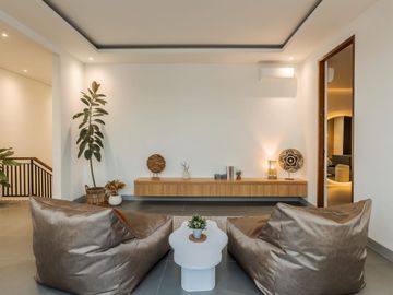 4 Bedrooms Luxury Villa Yearly Rental – Berawa