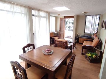 ✅  VENTA DE HERMOSA QUINTA. (GUAYLLABAMBA)