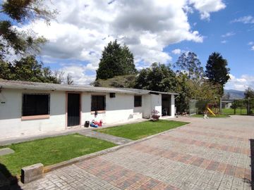 ✅  VENTA DE HERMOSA QUINTA. (GUAYLLABAMBA)