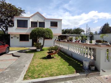 ✅  VENTA DE HERMOSA QUINTA. (GUAYLLABAMBA)