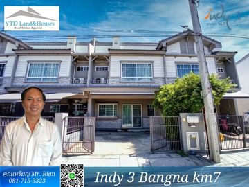 Sale / Rent Townhome Indy 3 Bangna Km.7 House facing north.  The front of the houses is very cool and shady.   Parking for 2 cars in the house