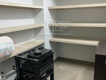 Departamento en venta en Residencial Toledo, Interlomas, remodelado con vista panoramica