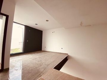 En venta casa privada en Valle de Juriquilla 3 recàmaras doble altura terraza vigilancia TKOMM-QHO6300209